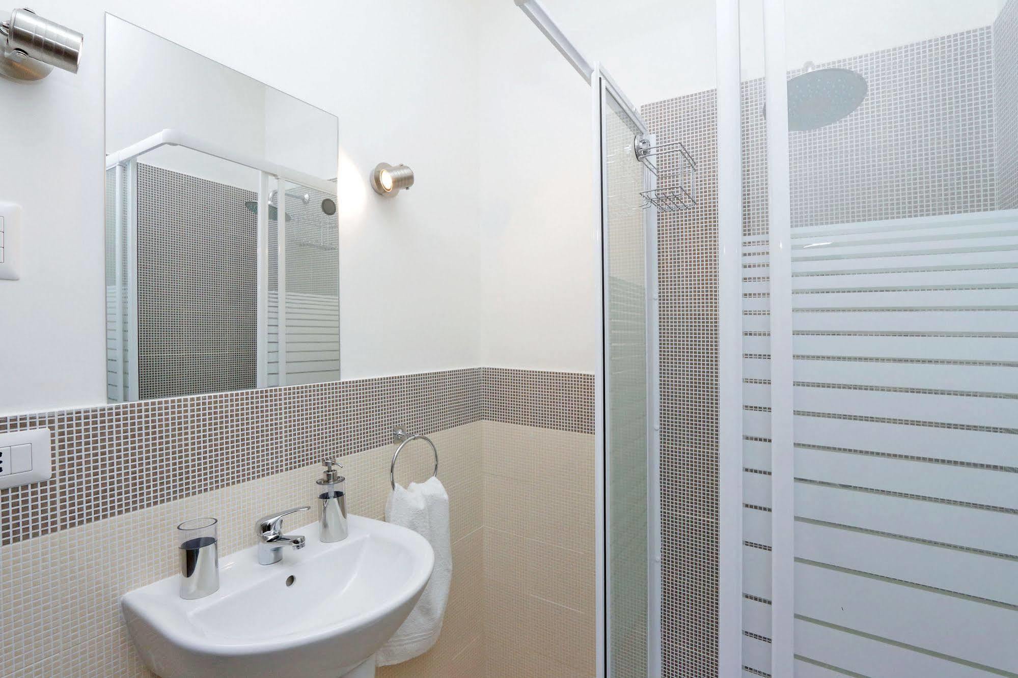 San Pietro Stazione Guesthouse Rom Exterior foto