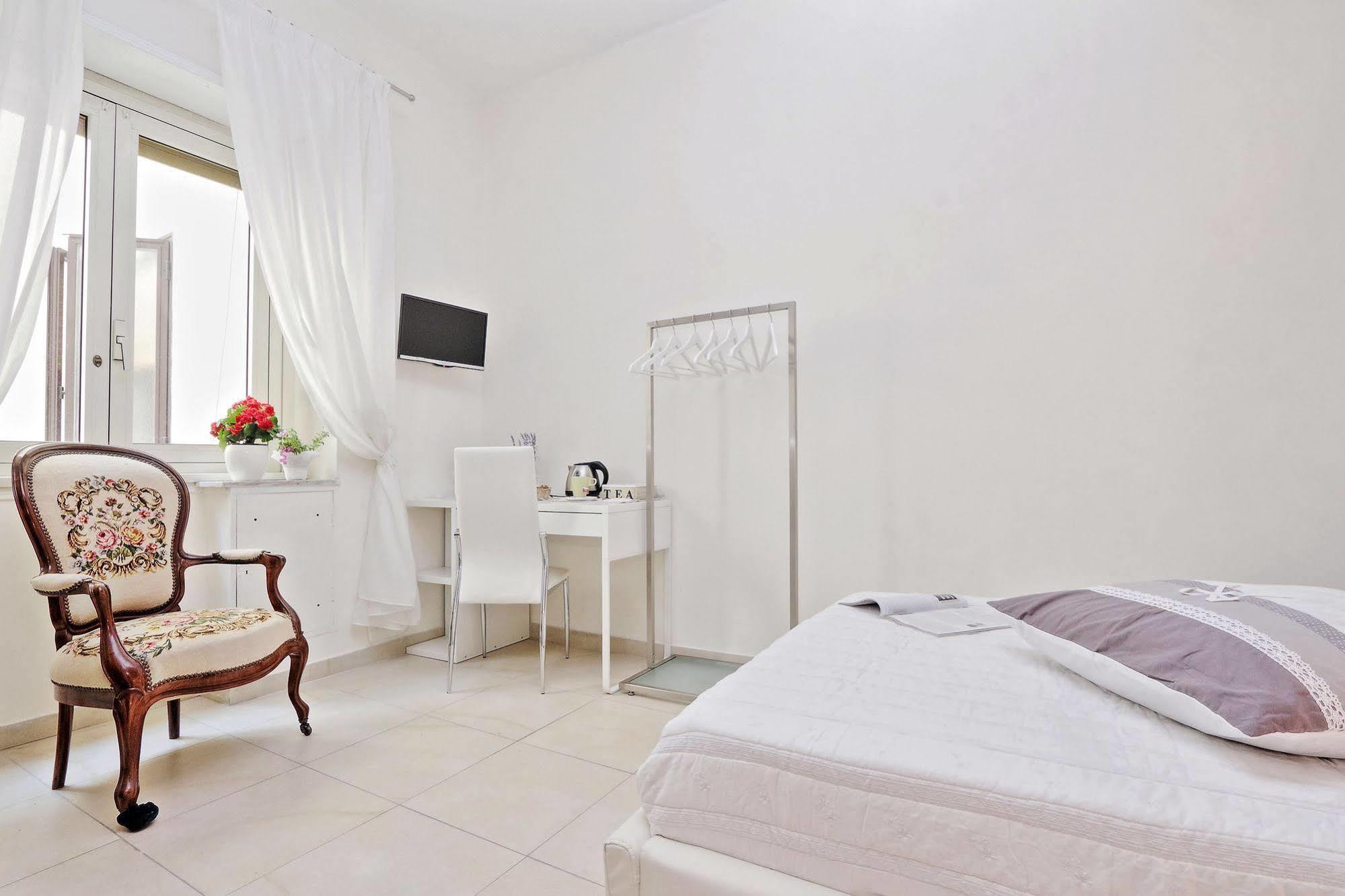 San Pietro Stazione Guesthouse Rom Exterior foto
